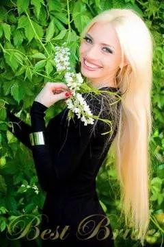 Juliya, 43