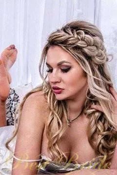Alisa, 31