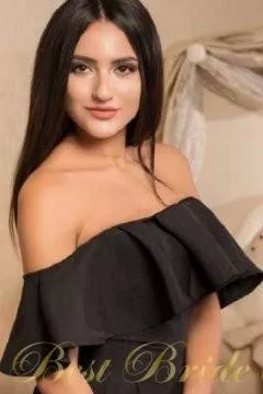 Anna, 29