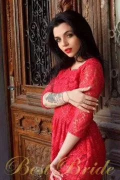 Anastasiya, 28