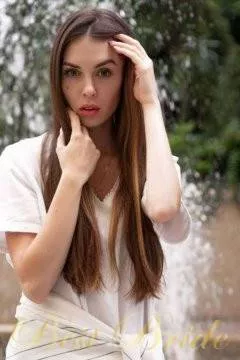 Arina, 30