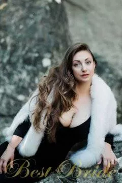 Anna, 45