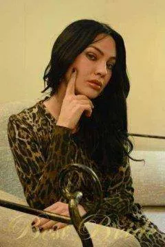 Elena, 52