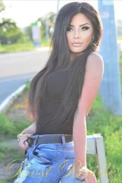 Elena, 42
