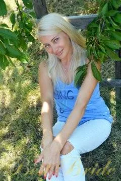 Elena, 53