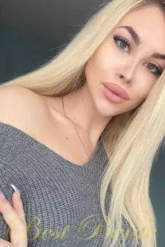 Elsa, 27