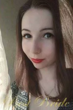 Anna, 27