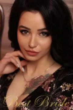 Irina, 33