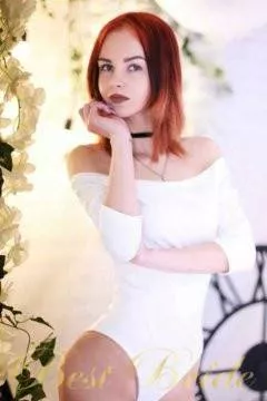 Anastasia, 32