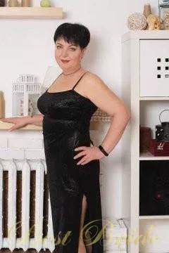 Natalia, 59