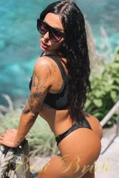 Lera, 28