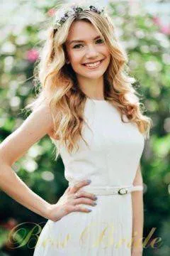 Anastasia, 27