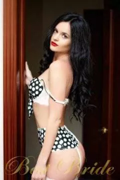 irina , 39
