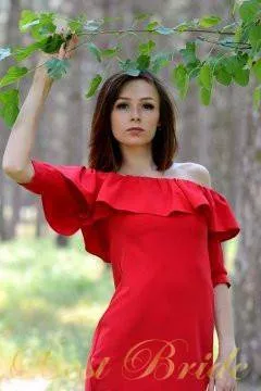 Veronika, 28