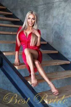 Nadezhda, 36