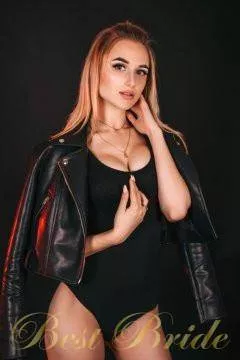Alina, 24