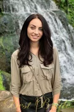 Natalia, 31