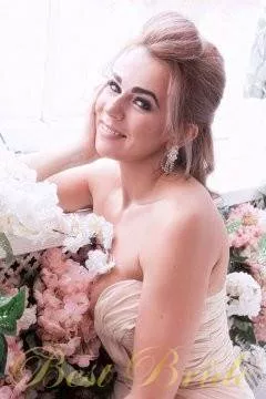 Julia, 42