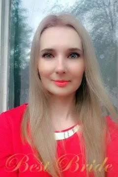 Anna, 41