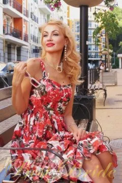 Yulya, 45