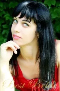 Maryna, 40