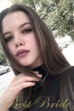 Iryna, 22