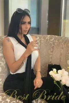 Jennifer, 40