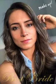 Caro, 42