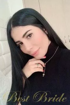 Dana, 38