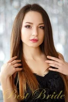 Tetiana, 30