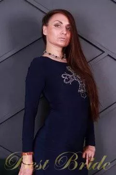 Svetlana, 39