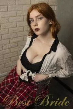Alina, 22