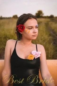 Anastasia, 23