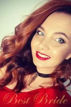 Yulia, 35