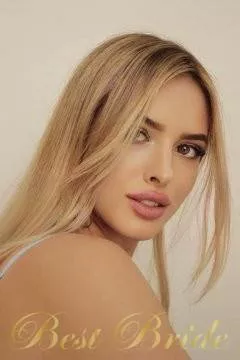 Evgenia, 25