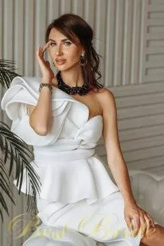 Marina, 40