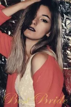 Anastasia, 29