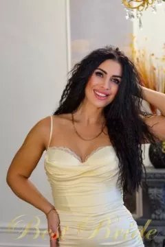 Victoria, 35