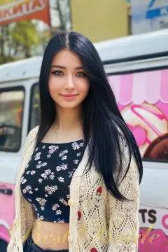 Anastasiia, 22