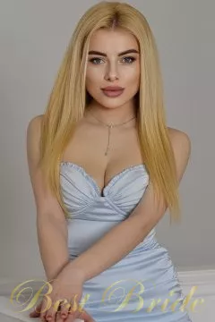 Elena, 34