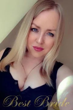 Viktoriia, 30