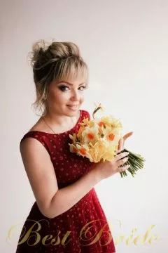 Galina, 44
