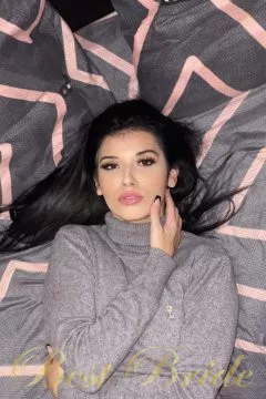 Jovana , 31