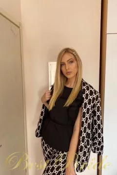 Marija , 27