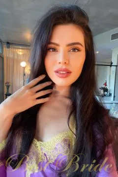Ekaterina, 34