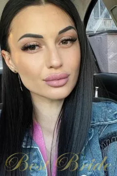 Anastasia, 28
