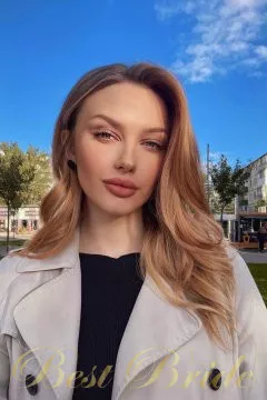 Oksana, 31