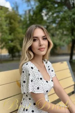Valeriya, 27