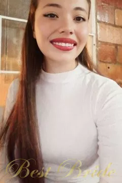 Marilyn, 24