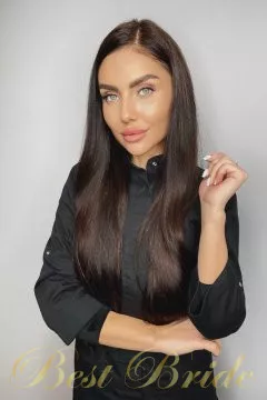 Maria, 37